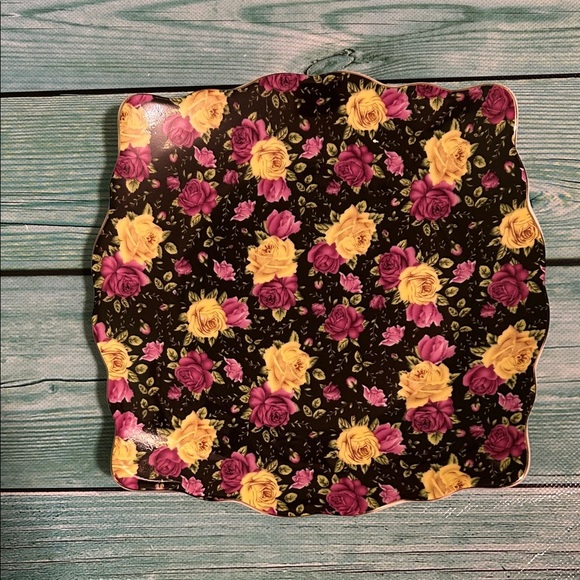 Floral Square Plate - Black, Yellow, Pink - Picture 1 of 4